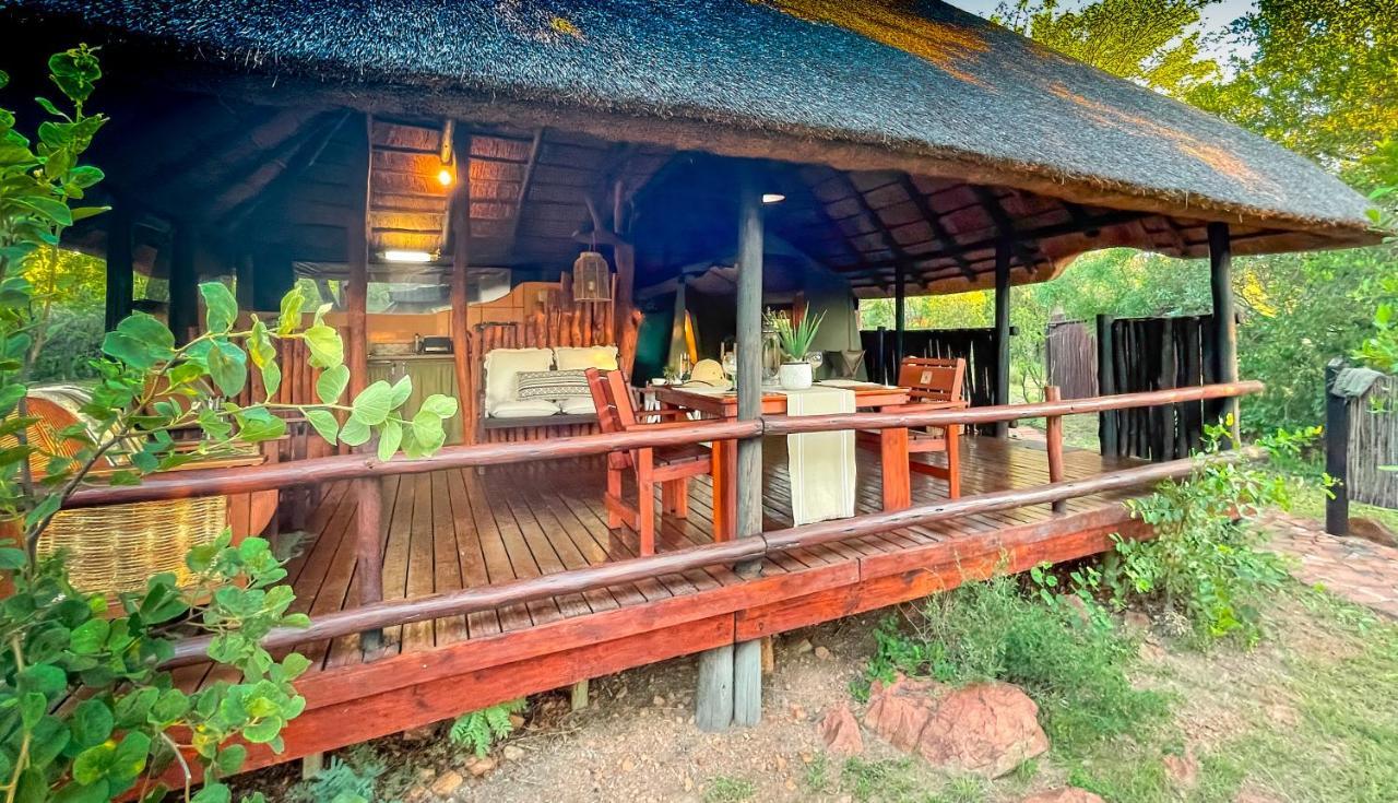 Ikhaya Lamadube Game Lodge Klipdrift Eksteriør billede