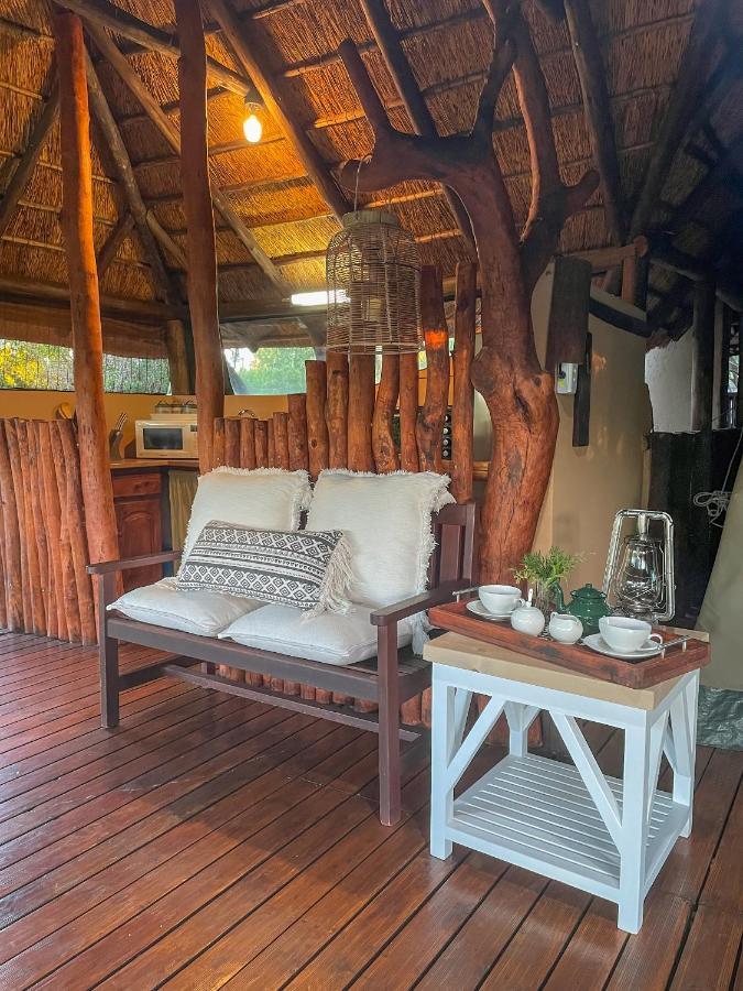 Ikhaya Lamadube Game Lodge Klipdrift Eksteriør billede